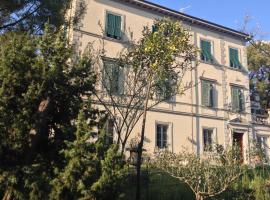 Hình ảnh khách sạn: Appartamento moderno in villa ottocentesca