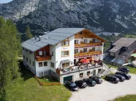 Hotel Alpenrose