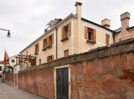 Hotel near Venise