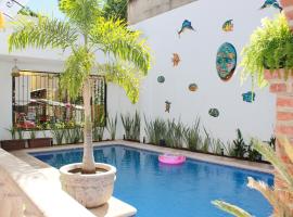 Villas Amalia Hotel، فندق في سايوليتا