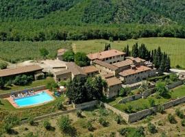 Hotel Photo: Barberino Val d'Elsa Villa Sleeps 4 T241067