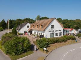 Svalereden Strand Camping Cottages, hotel em Frederikshavn