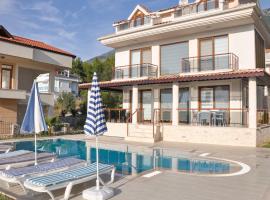 صور الفندق: Ovacik Villa Sleeps 8 Pool Air Con WiFi
