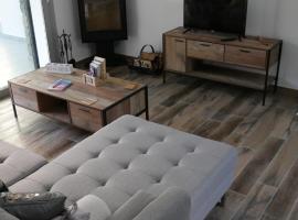 Evmelia Kakopetria Suites, hotel v destinaci Kakopetria