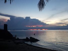 Hotelfotos: Blue lagoons front beach bungalows