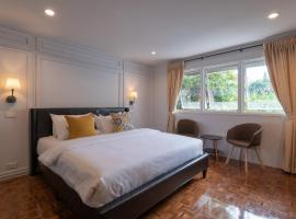 Foto di Hotel: The Mellow Pillow Hotel @ Chiang Mai Gate