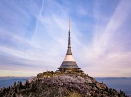 Hotel Ještěd, hotel in Liberec