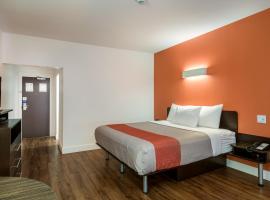 Motel 6-Moncton, NB, hôtel à Moncton