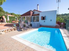 Хотел снимка: Masarbones Villa Sleeps 6 Pool Air Con