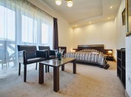 Hotel Orlik、クリニツァ・ズドルイのホテル