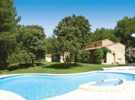 A picture of the hotel: Saumane-de-Vaucluse Villa Sleeps 6 WiFi