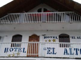 รูปภาพของโรงแรม: HOTEL EL ALTO