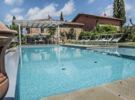 Zdjęcie hotelu: Traiana Villa Sleeps 12 Pool Air Con WiFi