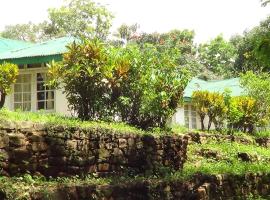 A picture of the hotel: Beautiful Holiday home -THAMBILIGALA BUNGALOW