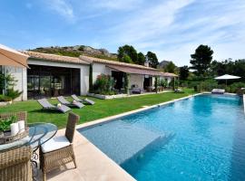 صور الفندق: Maussane-les-Alpilles Villa Sleeps 10 Pool Air Con