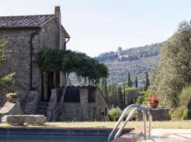 A picture of the hotel: Le Corchie Villa Sleeps 8 Pool WiFi