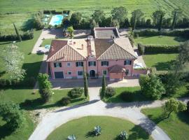 Hotel kuvat: San Donato Vecchio Villa Sleeps 16 Pool Air Con