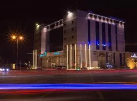 贾赞假日酒店
