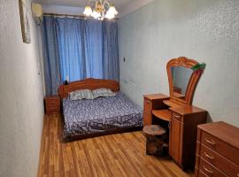 Gambaran Hotel: Комната в двухкомнатной квартире/Room in Two Bedroom Flat