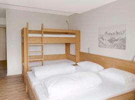 Berghotel Bischofalp, hotel in Elm