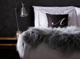 酒店照片: Lux Rooms by Arctic People