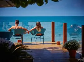 Solar Beach Hotel