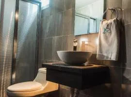 HOTEL CAREYES