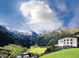 Frühstückspension Christina, hotel na Tuxu