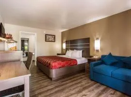 Econo Lodge Inn & Suites, hotel in Murfreesboro