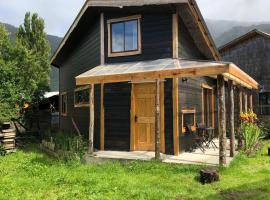 Cabanas Senderos Puyuhuapi, ξενοδοχείο σε Puerto Puyuhuapi