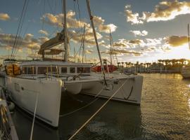 Hotelfotos: 3 Cabin Catamaran