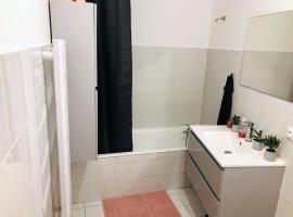 Hotel Photo: 31 B Grand Rue