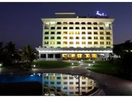 Sun-n-Sand Shirdi, hotel in Shirdi