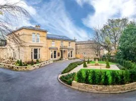 Manor House Lindley, hotel in Huddersfield