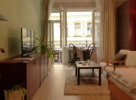 호텔 사진: Old Town apartment 100m² on famous Dlouha street