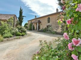 Foto di Hotel: Chambres d'Hôtes Léone Haute