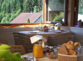 Haus Sieben - Singer Lydia, hôtel à Kötschach-Mauthen