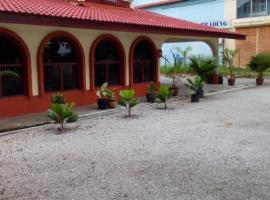 A picture of the hotel: Casa cenang homestay