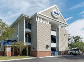 레이클랜드에 위치한 호텔 Suburban Studios Lakeland North I-4