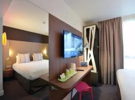 CAMPANILE PARIS - Clichy Centre