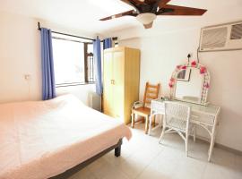 Lantau Lodge, hotel v Hong Kongu