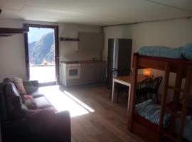 Hotel Photo: Appartment Emosson 2