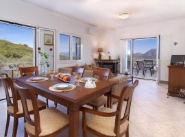 Hotel fotoğraf: Large apart-Balcony in the sunrise-Panoramic view