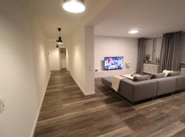 Hotel kuvat: Luxurious TLA apartment in the center of K-Town