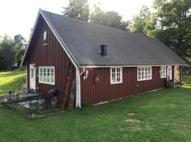 Sävekulla 207 "Brygghuset", hotel in Älvsered