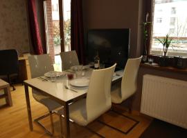 A picture of the hotel: Apartament przy parku