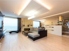 Hotel fotografie: Lux apartments with great panoramic views