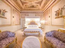 Ca' Bonfadini Historic Experience
