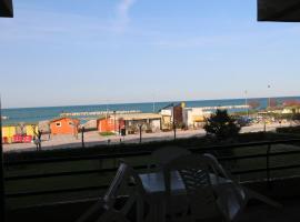 A picture of the hotel: Scirocco dal Mare