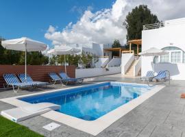 Milos Villas Complex, hôtel à Pefki